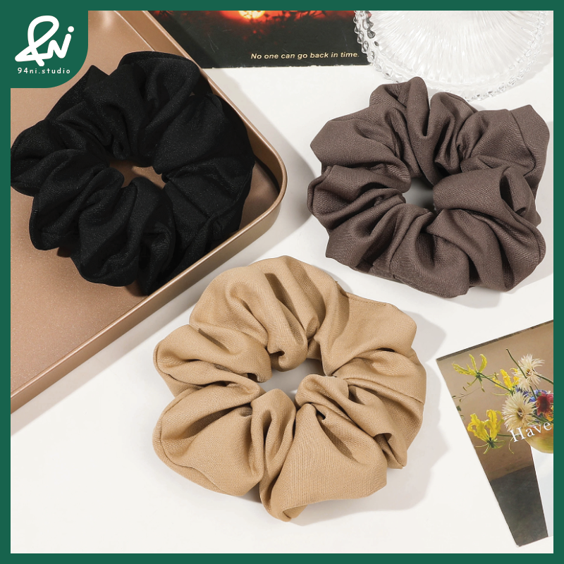 『台灣現貨』13cm 斜紋高級感大腸髮圈｜盤髮紮髮必備｜時尚彈力髮繩髮飾【94ni.studio】-細節圖5