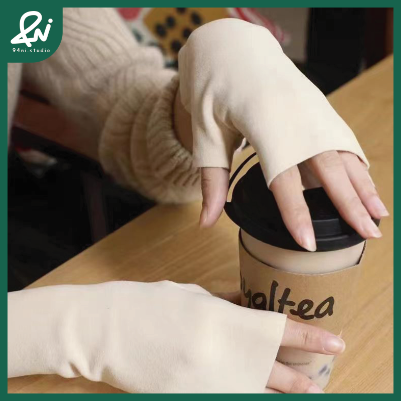 『台灣現貨』德絨保暖半指手套 露指觸屏 秋冬加絨手套 溫暖不厚重 半指手套 柔軟親膚 多色【94ni.studio】-細節圖2