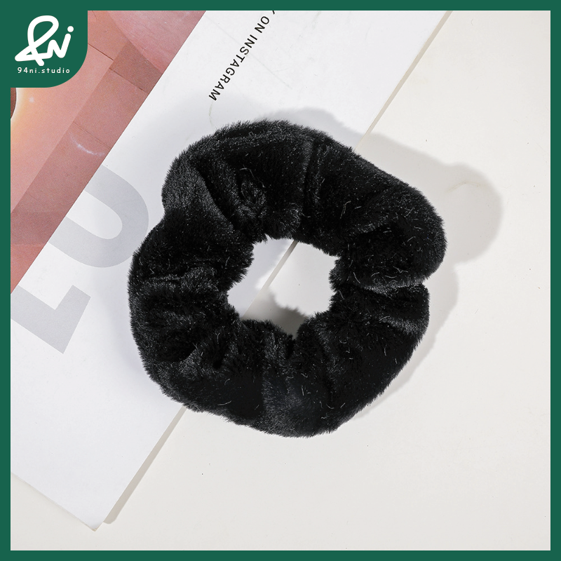 『台灣現貨』10cm 仿兔毛絨大腸髮圈｜高級感絲滑質地｜溫柔毛絨感髮飾｜髮圈｜髮繩【94ni.studio】-細節圖6