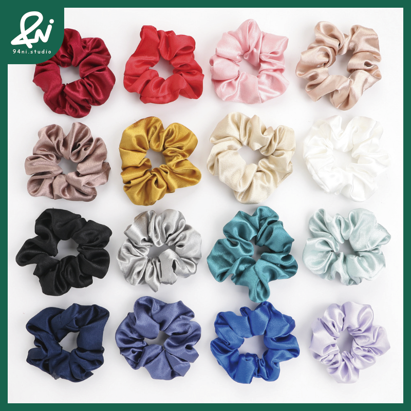 『台灣現貨』12.5cm 水晶緞面高級感大腸髮圈｜簡約氣質馬尾頭繩｜ins風百搭髮飾｜光澤細膩【94ni.studio】-細節圖5