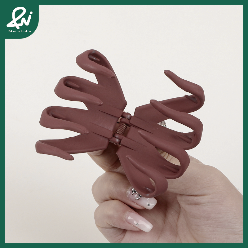 『台灣現貨』7cm 磨砂八爪鯊魚夾｜馬卡龍色系｜莫蘭迪色系｜簡約不規則幾何抓夾｜ins風髮夾【94ni.studio】-細節圖7