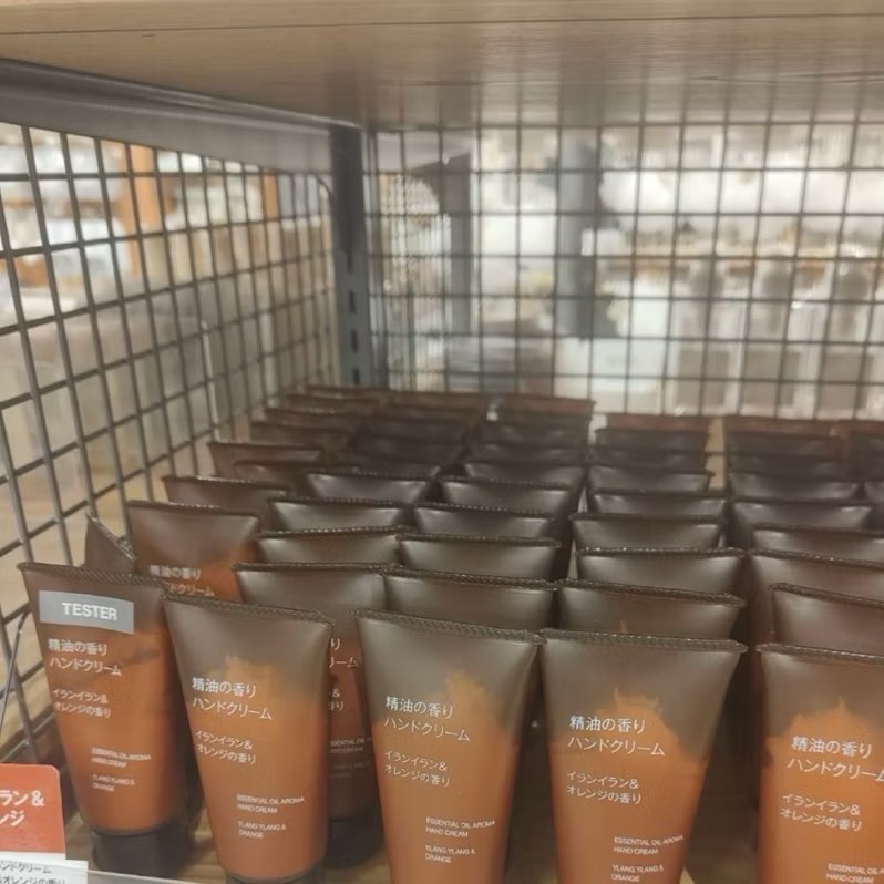 現貨｜BOORINの偷買｜日本 MUJI 日本無印良品 精油香氛 沐浴乳 精油洗髮精 洗手乳 精油護手霜 檜木 薰衣草-細節圖7