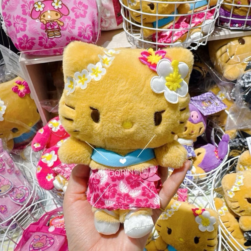 隔日到貨｜BOORINの偷買｜日8/6新品 三麗鷗曬黑日燒KITTY 曬黑 庫洛米 美樂蒂 帕恰狗 大耳狗娃娃吊飾-細節圖5