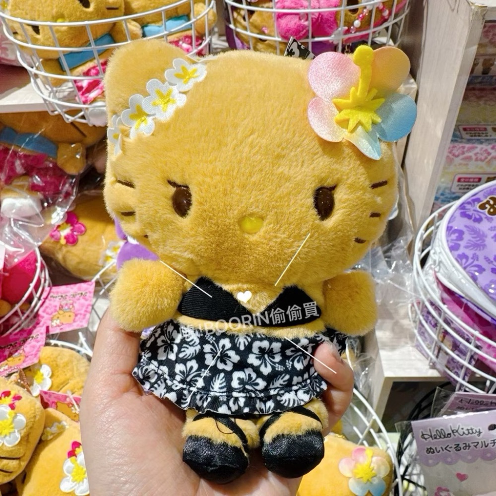 隔日到貨｜BOORINの偷買｜日8/6新品 三麗鷗曬黑日燒KITTY 曬黑 庫洛米 美樂蒂 帕恰狗 大耳狗娃娃吊飾-細節圖6