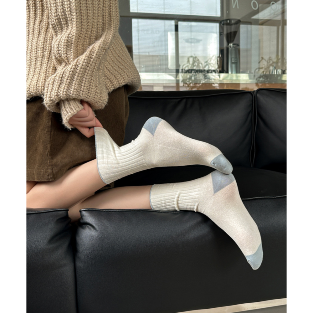 🔥24h出貨🔥 女中筒襪 堆堆襪 純色女襪 女長襪 素色襪 襪子女 襪 棉襪  拼色襪 學生襪 文青風 小紅書爆款-細節圖4