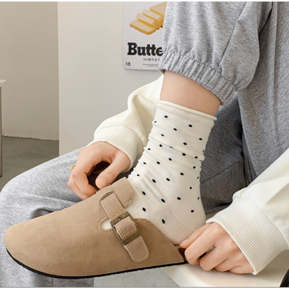 🔥24h出貨🔥 女中筒襪 點點襪 女襪 堆堆襪 女長襪 棉襪 百搭 學生襪 文青 中筒襪 素色襪 襪子-細節圖8