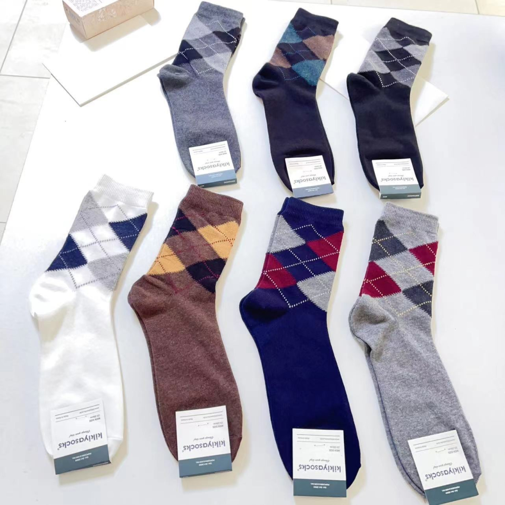 現貨 韓國男士襪 kikiyasocks 商務襪 英倫風 撞色 菱格紋 紳士襪 西裝襪 正裝襪 中筒襪 男襪 襪-細節圖4