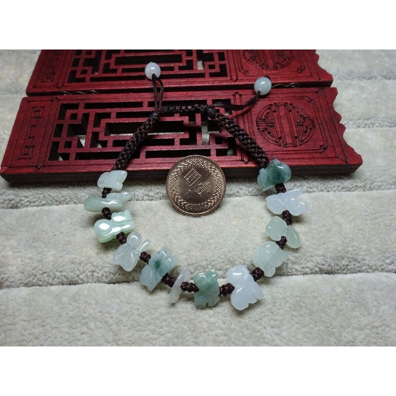 天然緬甸玉A貨/多色，十二生肖玉手繩鍊~出清不議價999元~附証~(81Z1071-3)~清貨~孫裴筠-細節圖2