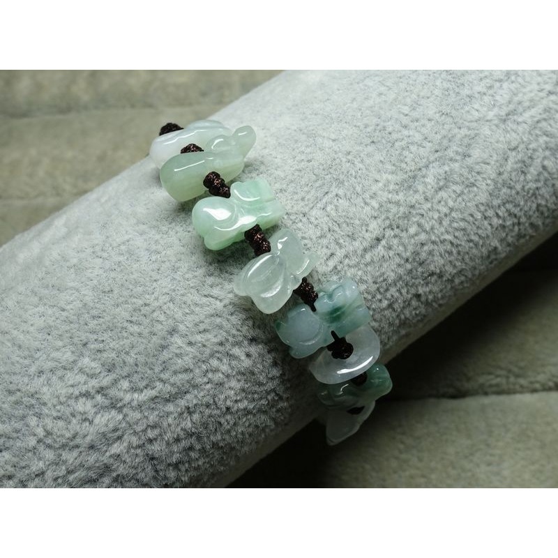 天然緬甸玉A貨/多色，十二生肖玉手繩鍊~出清不議價999元~附証~(81Z1071-3)~清貨~孫裴筠-細節圖4