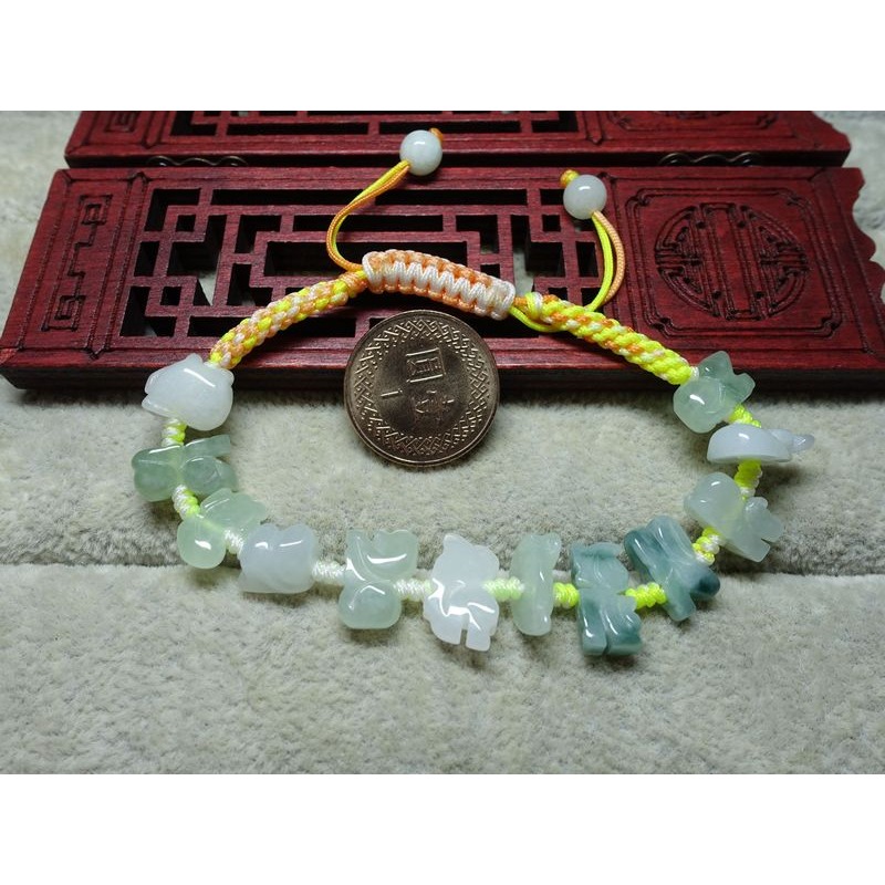 天然緬甸玉A貨/多色，十二生肖玉手繩鍊~出清不議價999元~附証~(81Z1071-5)~清貨~孫裴筠-細節圖2