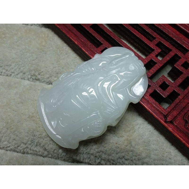 天然緬甸玉A貨/糯種/牛奶白，關公玉墜~出清不議價999元~附證附繩鍊~(91Z922-1)~孫裴筠-細節圖6