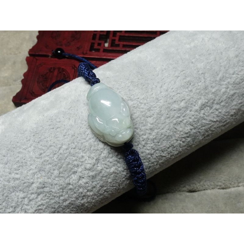清貨不議價499元~天然緬甸玉A貨/糯種，三腳蟾蜍玉手鍊~附証~(53Z421-2)~孫裴筠-細節圖5