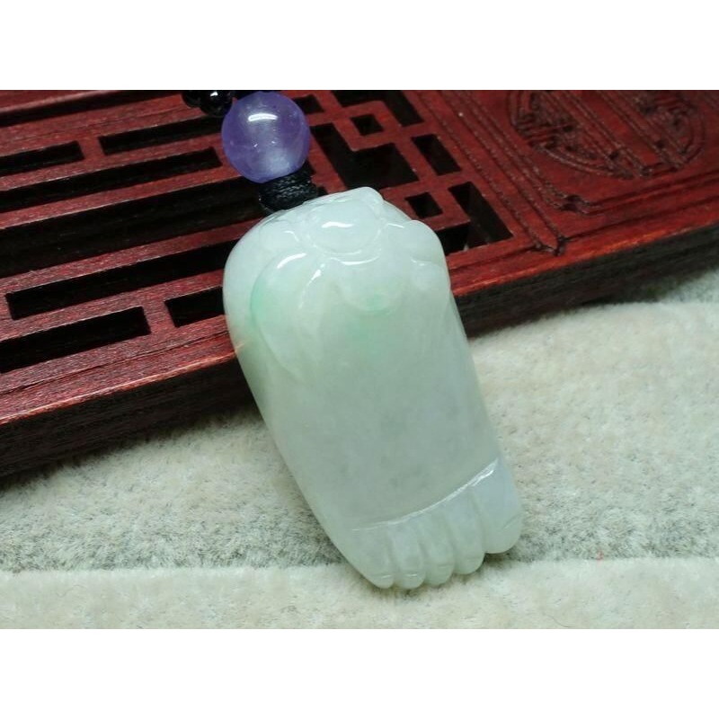 清貨不議價900元~天然緬甸玉A貨/糯種，蜘蛛/腳ㄚ子玉墜~附證附繩鍊~(32Z455)~孫裴筠-細節圖3