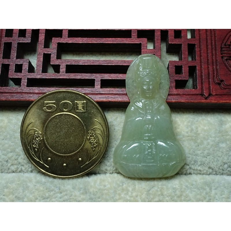 清貨不議價888元~天然緬甸玉A貨/糯種微黃，媽祖玉墜~附證附繩鍊~(80Z1296)~孫裴筠-細節圖3