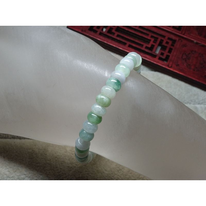 清貨不議價450元~天然緬甸玉A貨/糯種/多色，5mm算盤珠玉手鍊~(86Z193-1)~孫裴筠-細節圖6