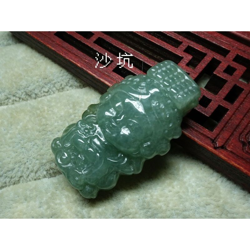天然緬甸玉A貨/油青微黃，Q版媽祖玉墜~出清不議價1580元~附證附繩鍊~(42Z1365)~孫裴筠-細節圖3