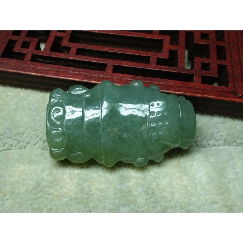 天然緬甸玉A貨/油青微黃，Q版媽祖玉墜~出清不議價1580元~附證附繩鍊~(42Z1365)~孫裴筠-細節圖7