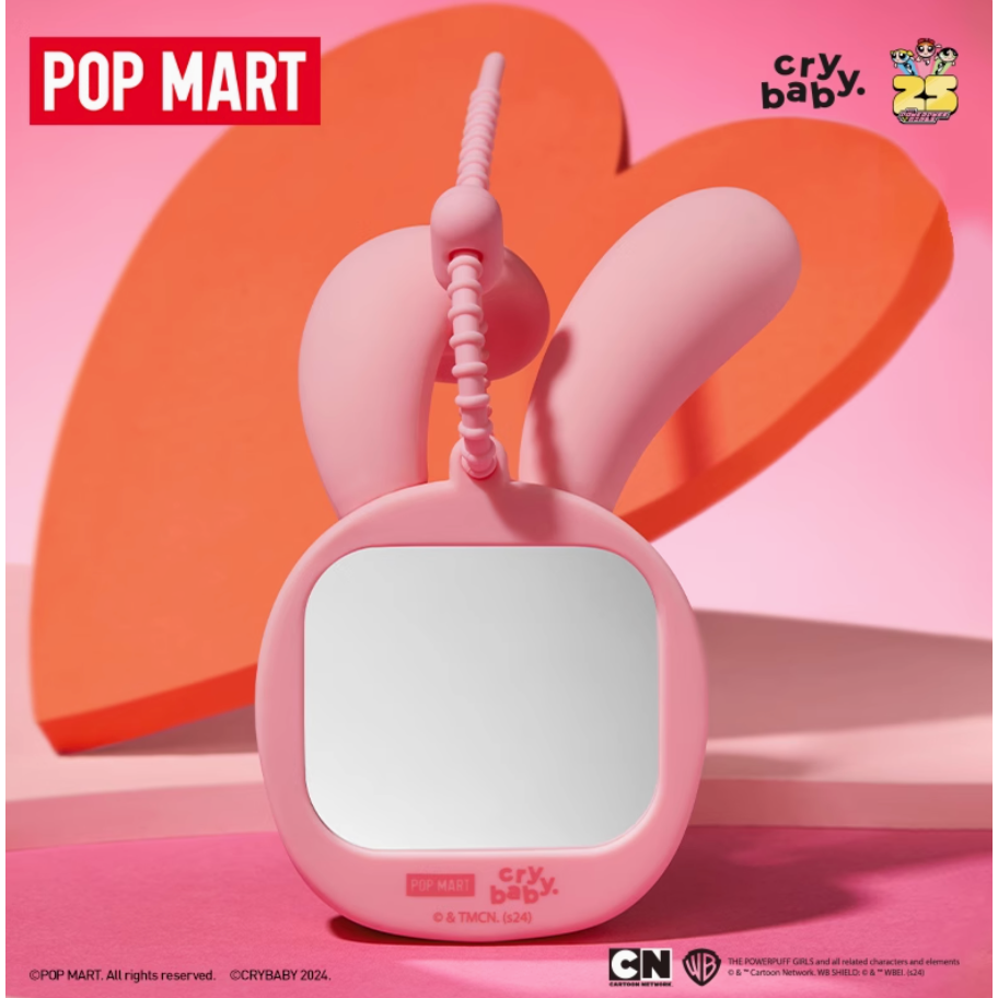 【全新現貨】POPMART泡泡瑪特 CRYBABY x 飛天小女警系列鏡子掛件-細節圖3