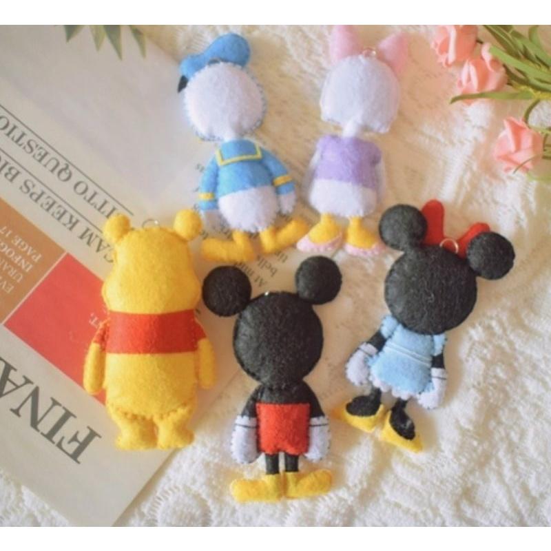 🇹🇼現貨親手縫更有愛【🍀幸福四葉草🍀】《卡通迪士尼掛飾5款》不織布材料包/免裁剪/批發/文創/親子手作-細節圖4