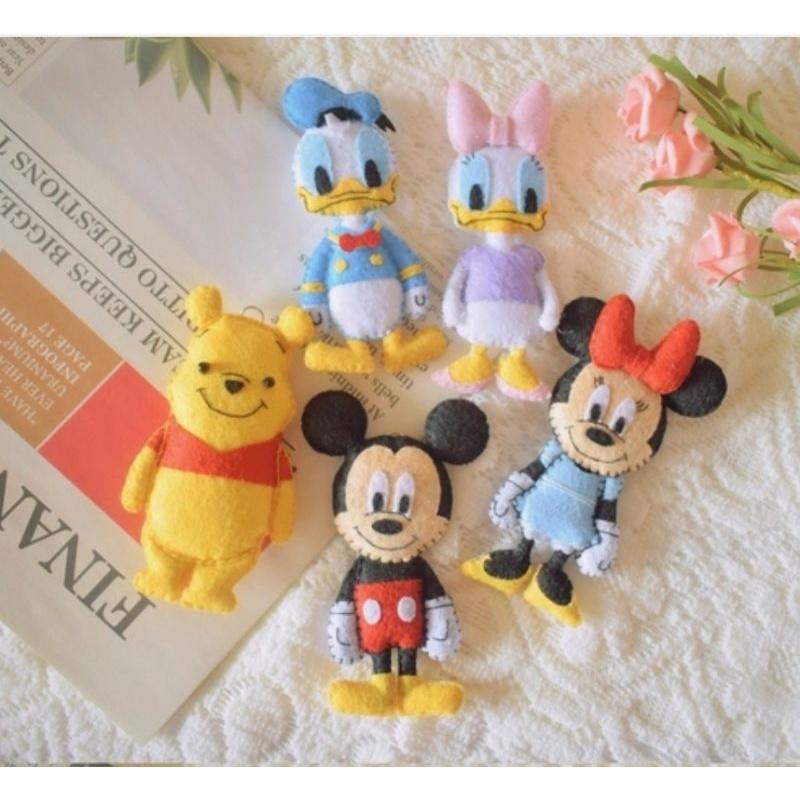 🇹🇼現貨親手縫更有愛【🍀幸福四葉草🍀】《卡通迪士尼掛飾5款》不織布材料包/免裁剪/批發/文創/親子手作-細節圖5
