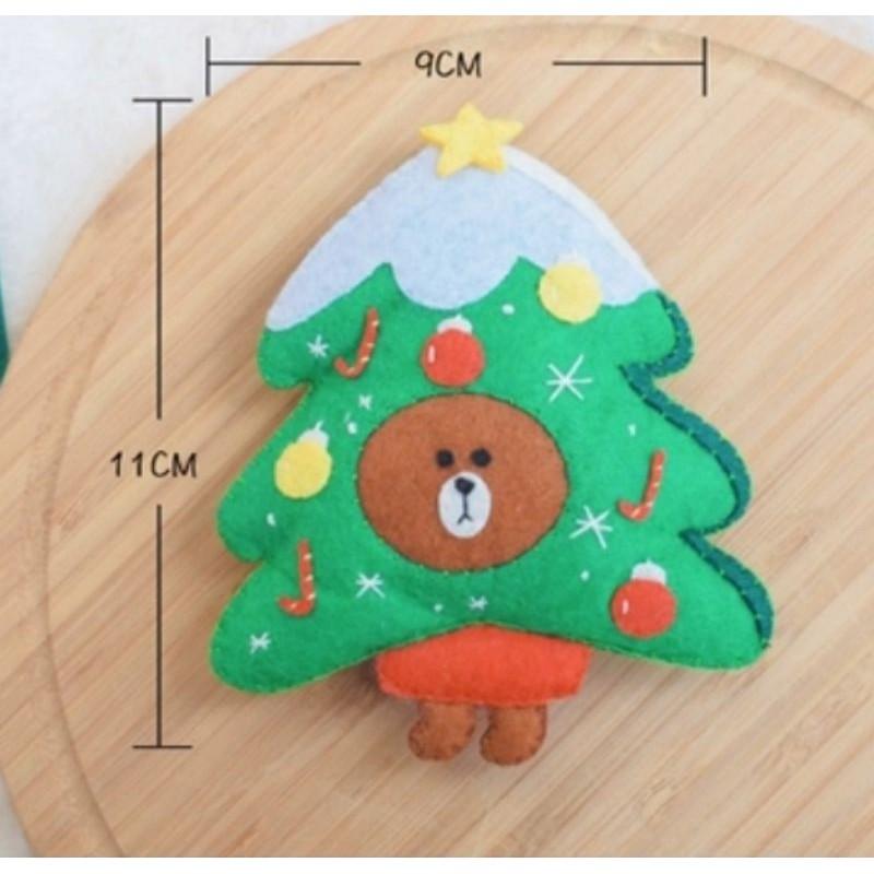 🇹🇼現貨親手縫更有愛【🍀幸福四葉草🍀】《熊大變裝鑰匙圈5款》聖誕樹恐龍招財貓 不織布材料包/免裁剪/批發/文創/親子手作-細節圖5
