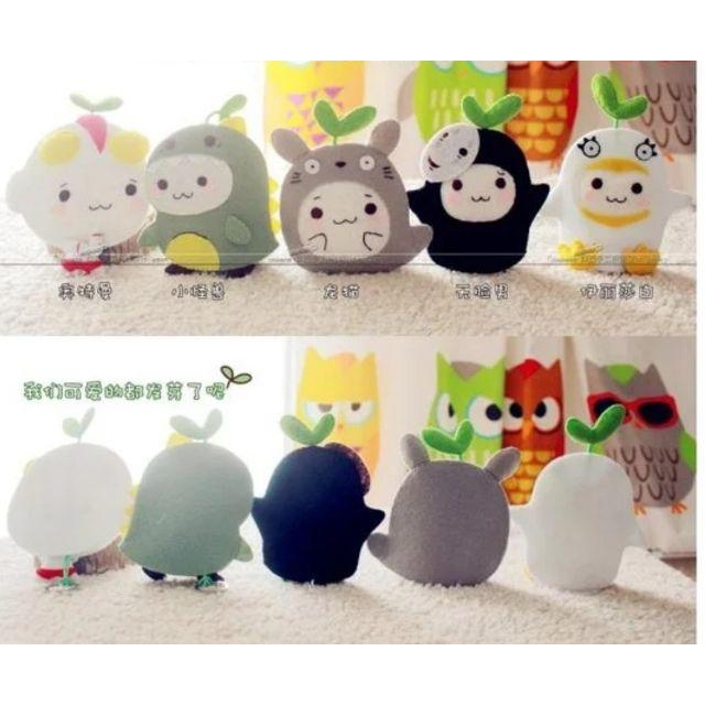 🇹🇼現貨 親手縫更有愛《🍀幸福四葉草🍀》《可愛長草文字君鑰匙包5款》diy材料包/免裁剪 龍貓 無臉男 鹹蛋超人 小怪獸-細節圖2