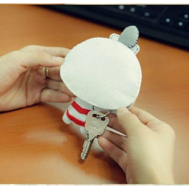 🇹🇼現貨 親手縫更有愛【🍀幸福四葉草🍀】《鹹蛋超人小怪獸鑰匙套 一組2入》不織布材料包/免裁剪/批發/文創客製/親子手作-細節圖5