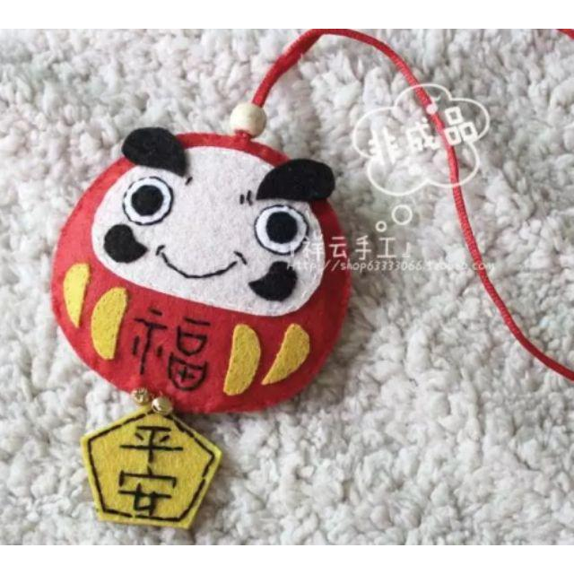 🇹🇼現貨 親手縫更有愛【🍀幸福四葉草🍀】《達摩祈福開運平安掛飾車掛2款》diy材料包/不織布免裁剪/批發/文創/親子手作-細節圖2