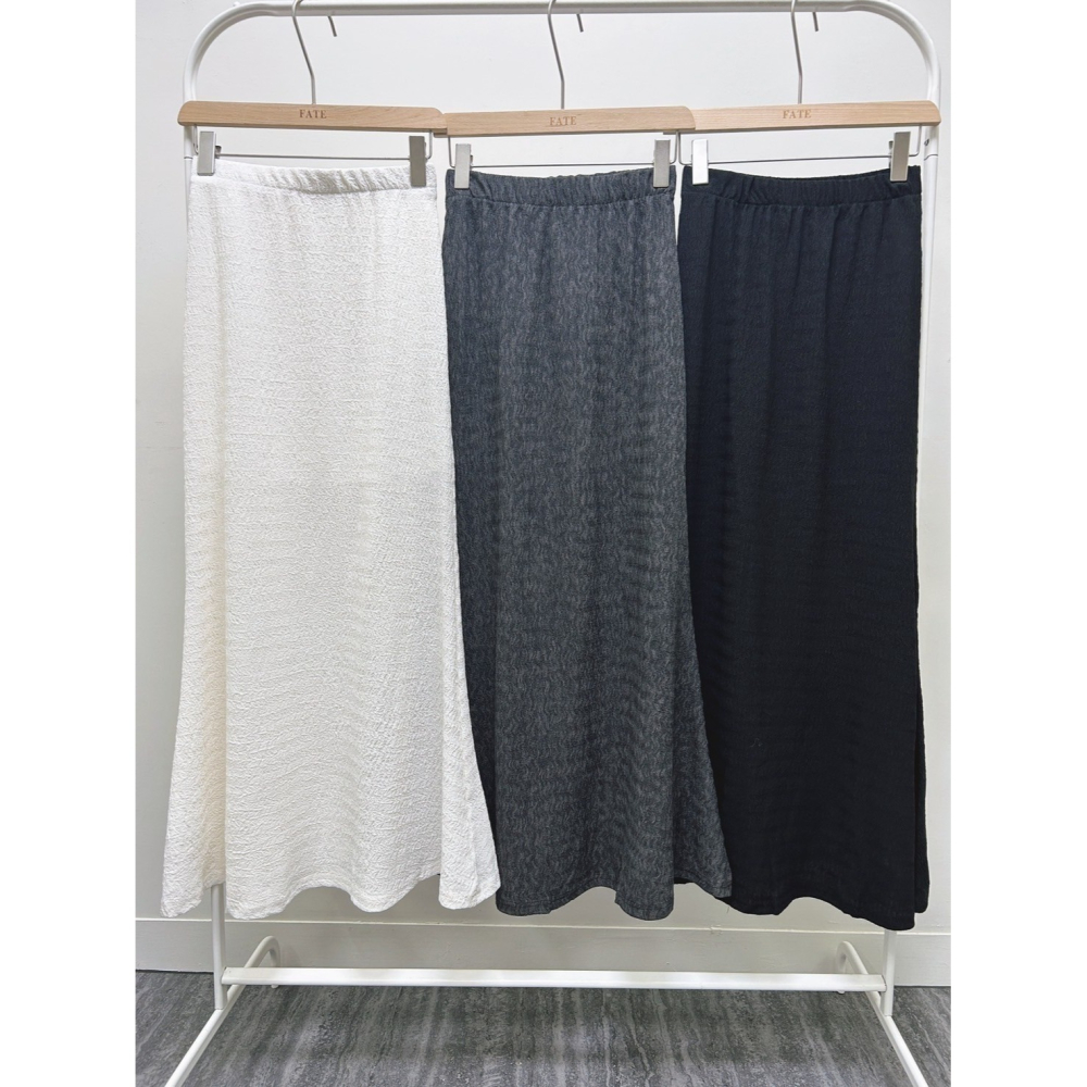 【泰好文創選品｜立體壓紋魚尾長裙】-細節圖3