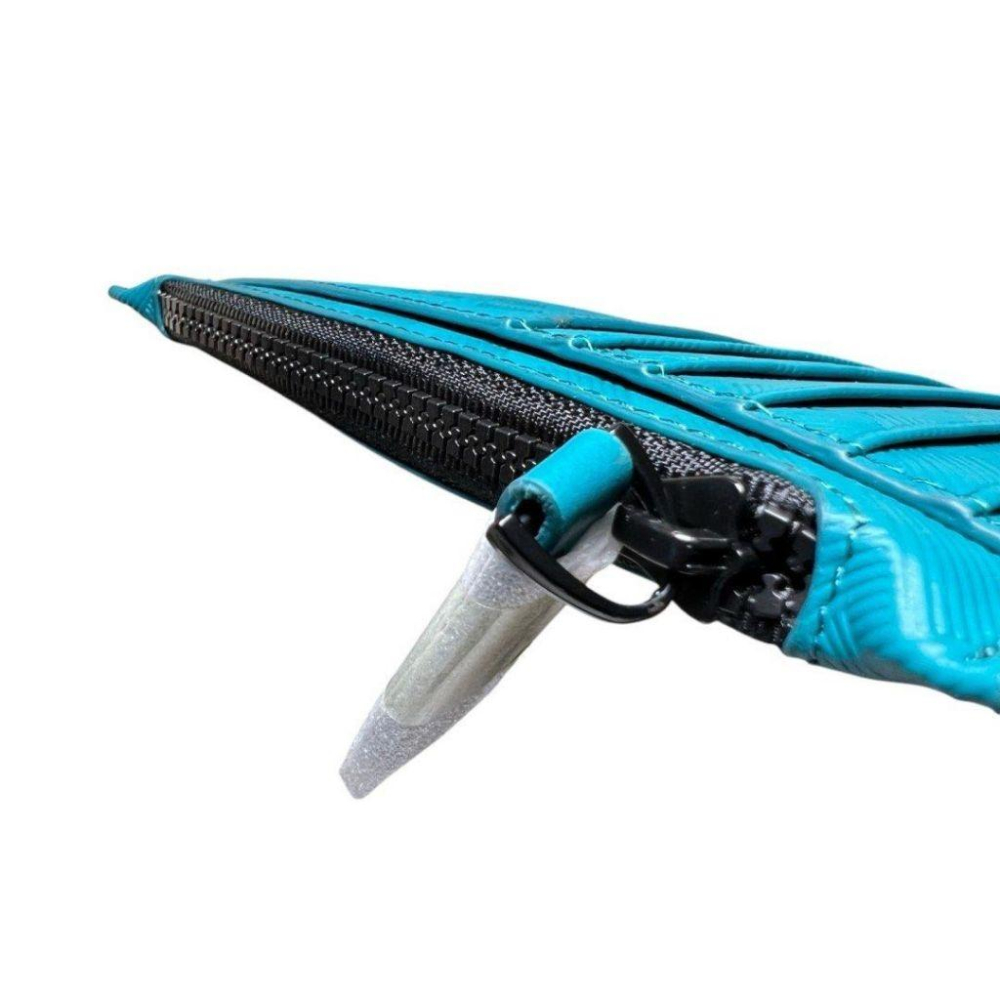 萬寶龍EXTREME 風尚系列 3.0 卡夾，8 卡式，附拉鏈隔層 防刮卡片包｜牛皮｜湖水藍｜孔雀綠｜防刮材質｜卡包-細節圖5