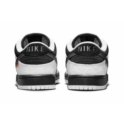 FD2629 100 NK SB Dunk Low TIGHTBOOTH-細節圖6