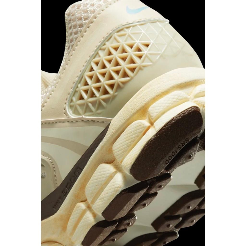 👟NK Zoom Vomero 5銀勾｜運動鞋｜休閒鞋｜復古｜百搭神鞋｜厚底增高-細節圖9