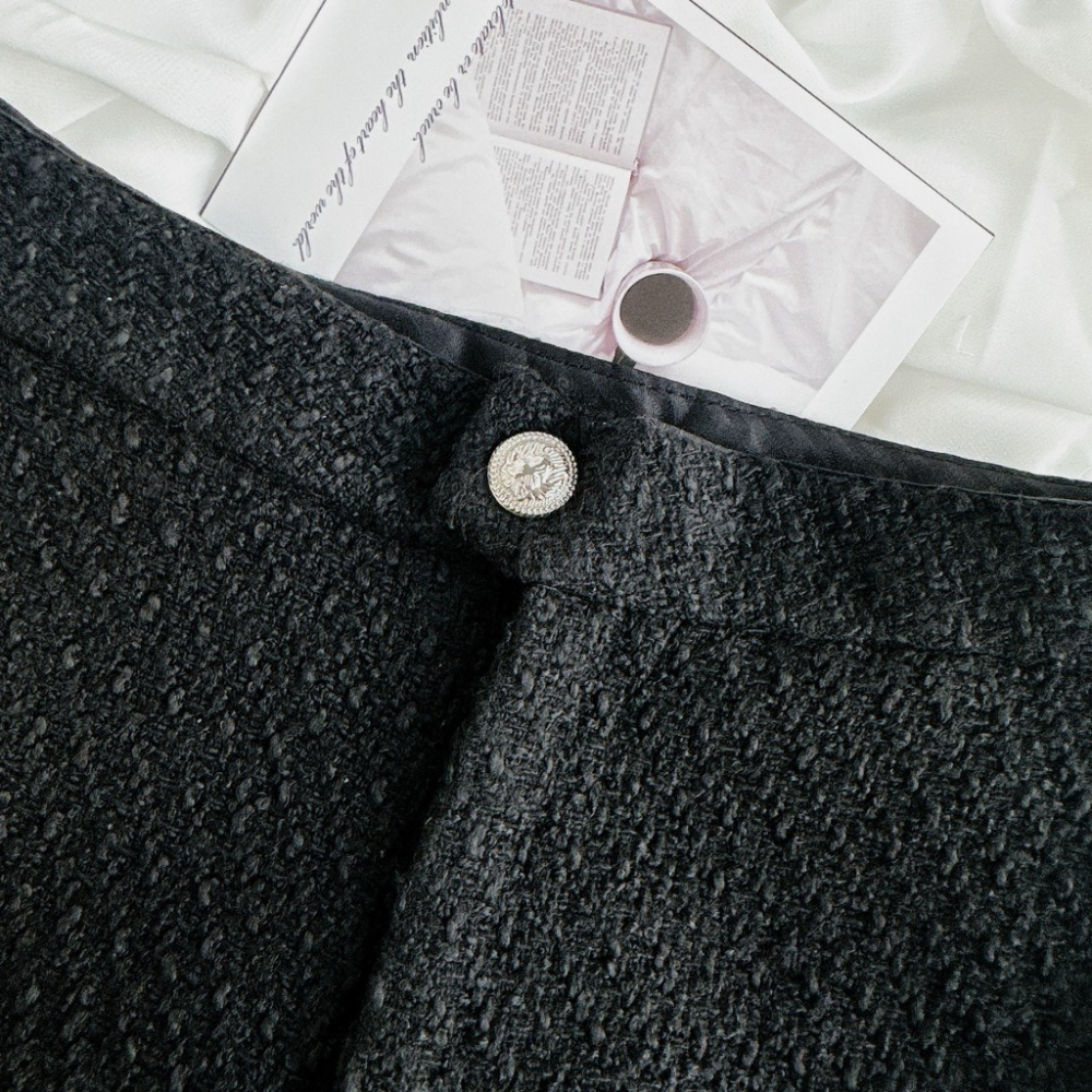 小香風短褲 黑色短褲 秋冬短褲 單釦素面短褲 顯瘦 時尚百搭 黑色-細節圖2