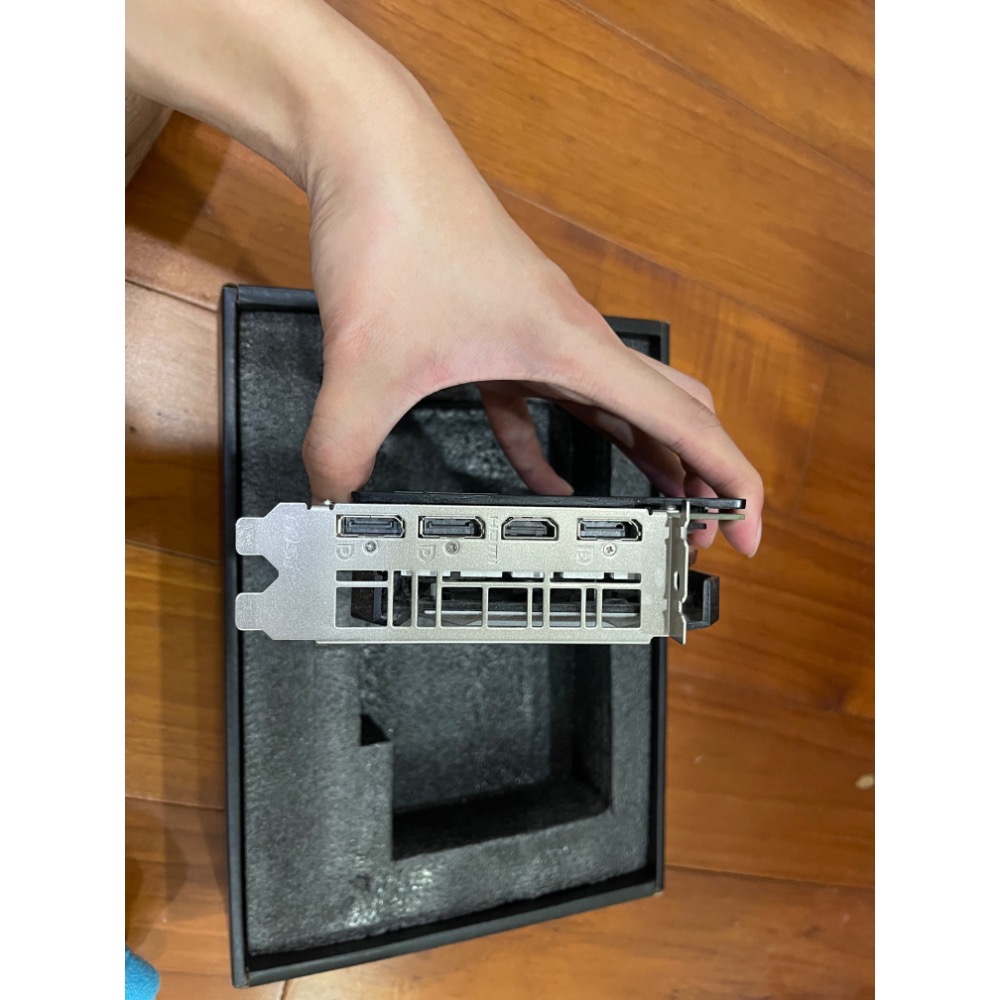 MSI GTX1669 650W 電源供應器 美光記憶體DDR4 8Gx2-細節圖3