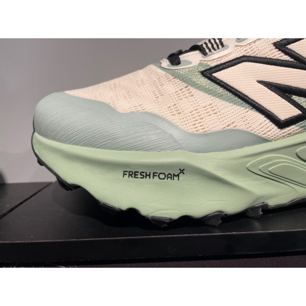 New Balance MTHIGLA9 2E楦Fresh Foam X Hierro v9 GTX 防水 越野慢跑鞋-細節圖2