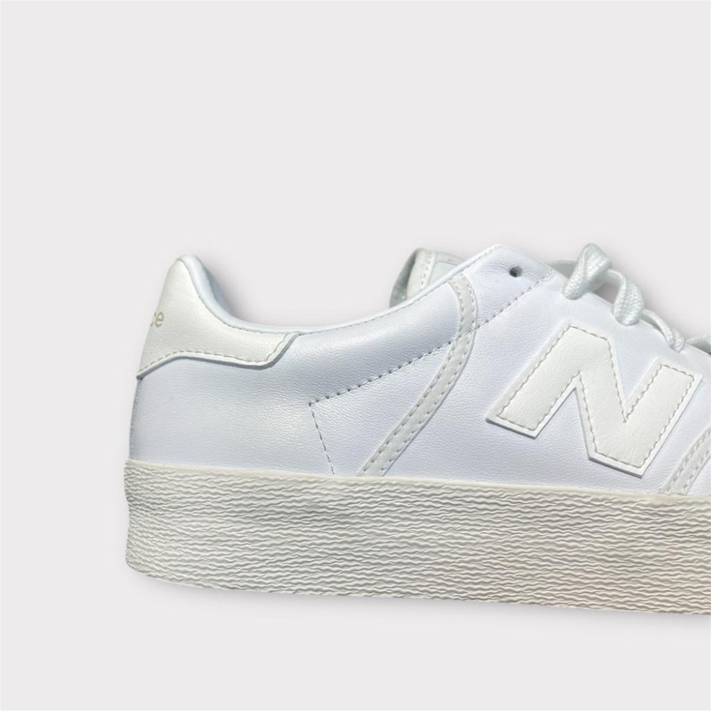 New Balance BB100LGY D楦 皮革100系列 復古休閒鞋（中性款）-細節圖4