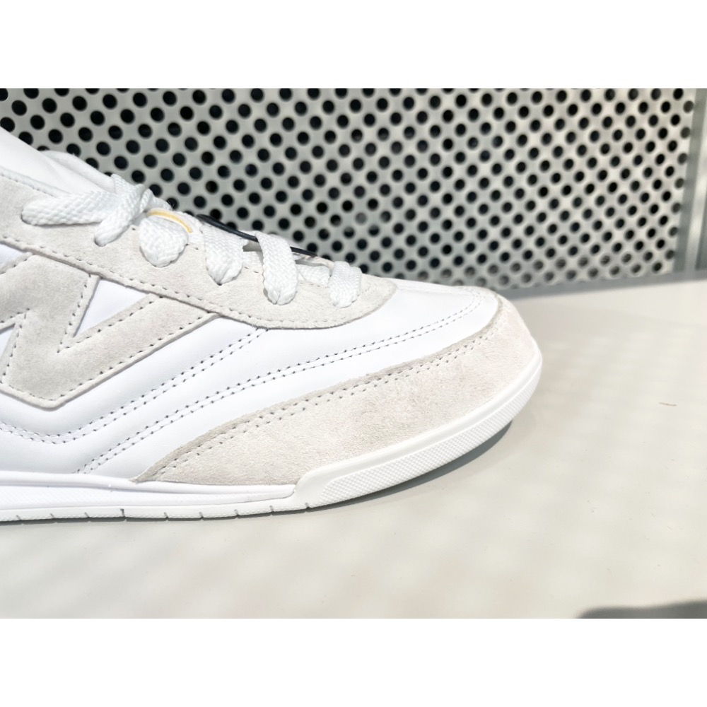 New Balance URC42CW D楦 麂皮/皮革  RC42 平底 男女鞋 復古休閒鞋（中性款）-細節圖3