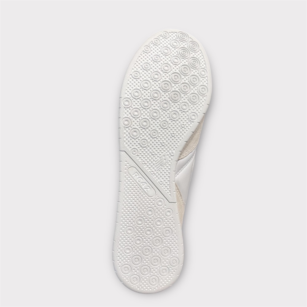 New Balance URC42CW D楦 麂皮/皮革  RC42 平底 男女鞋 復古休閒鞋（中性款）-細節圖5