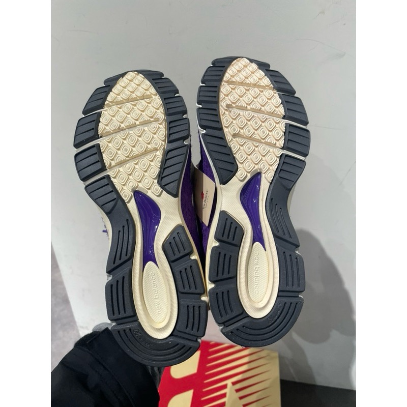 New Balance U990TB4 D楦 麂皮 990V4 Made in USA 美製 復古運動休閒鞋（中性款）-細節圖8