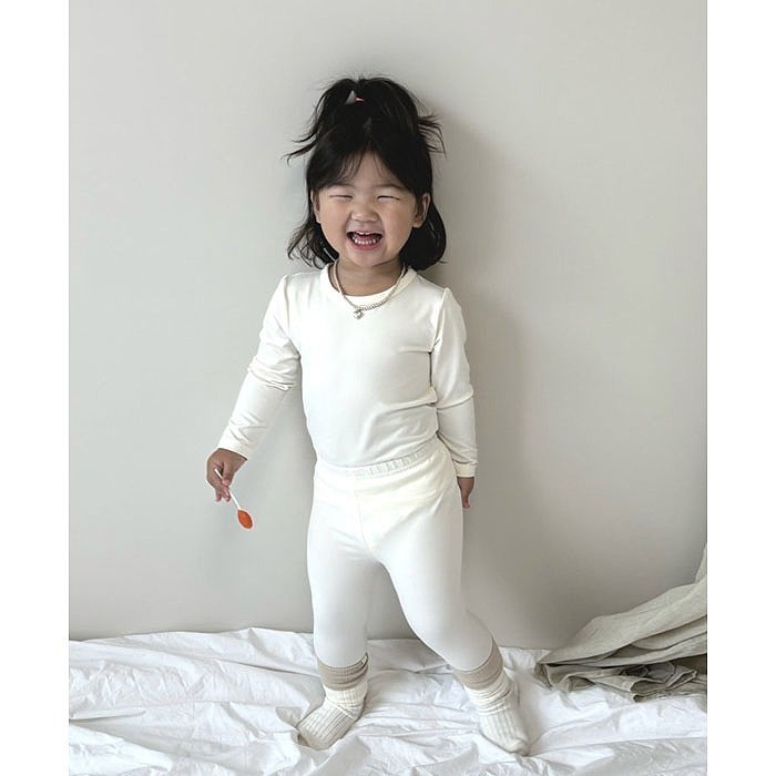 韓國 NUNUBIEL 韓國製 兒童發熱衣套裝 (上衣+褲子) 居家服 兒童上衣 (幼小中童區）-細節圖6