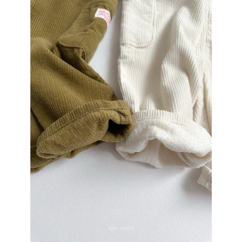 25冬 正韓 minirobe 兔兔燈芯絨吊帶褲 兩色-細節圖4