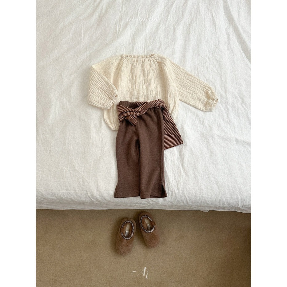 25冬 atomeme 正韓 質感開衩長褲 三色-細節圖7