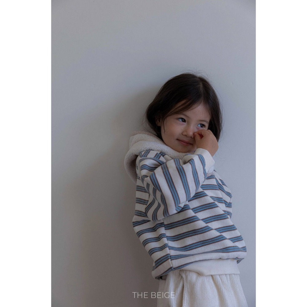 25冬 正韓 the beige 跳色橫條大學Ｔ 兩色-細節圖2