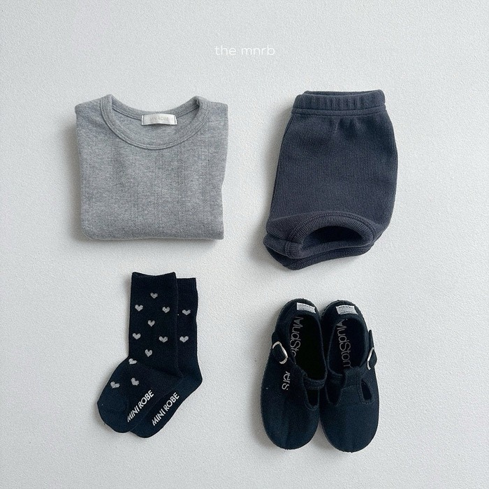 25秋 正韓 minirobe 愛心中筒襪 三色一組-細節圖5