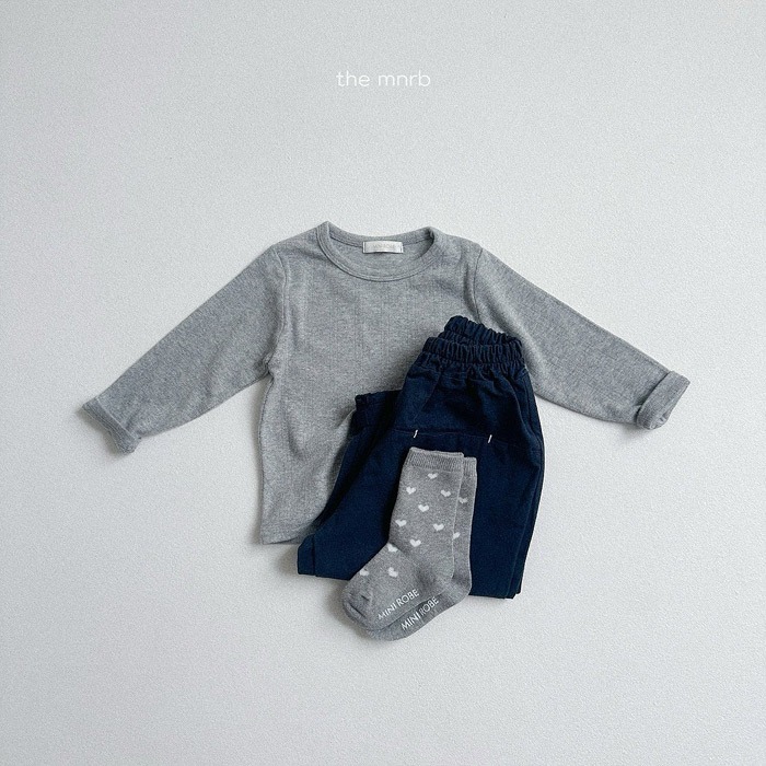 25秋 正韓 minirobe 愛心中筒襪 三色一組-細節圖6