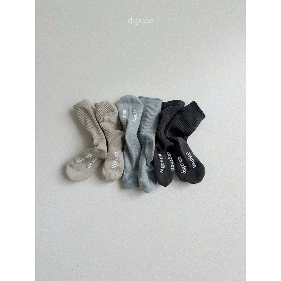 25冬 正韓 digreen 舒適坑條中筒襪 三色一組-細節圖5