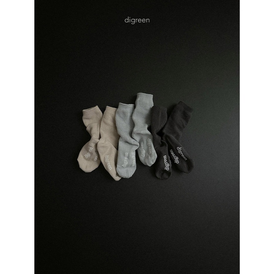 25冬 正韓 digreen 舒適坑條中筒襪 三色一組-細節圖7