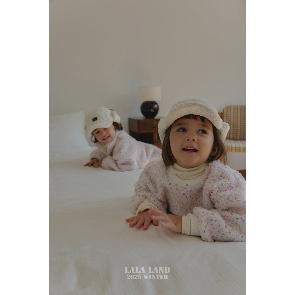 25冬 正韓 lalaland 可愛圖騰ＱＱ上衣-細節圖6