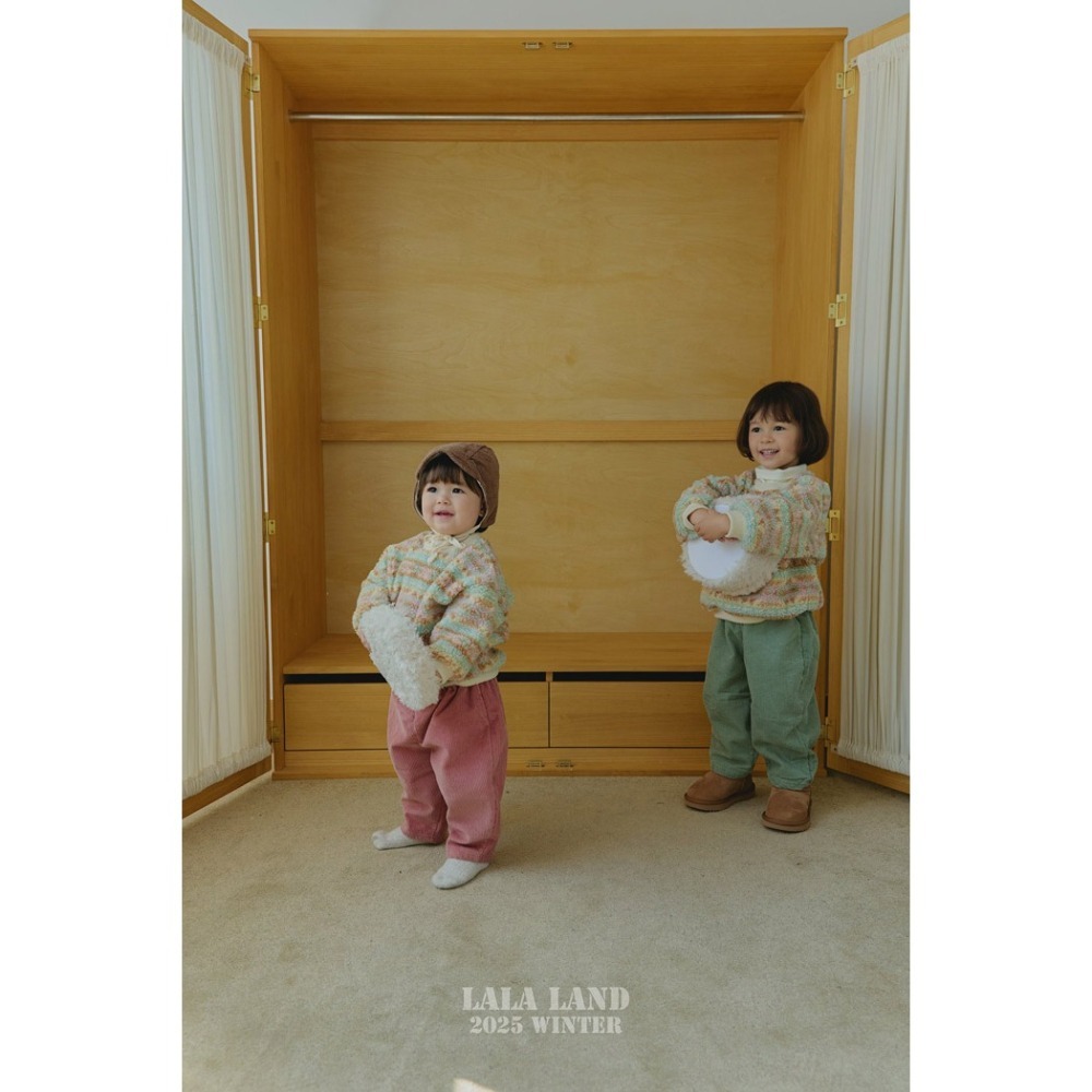 25冬 正韓 lalaland 可愛圖騰ＱＱ上衣-細節圖9