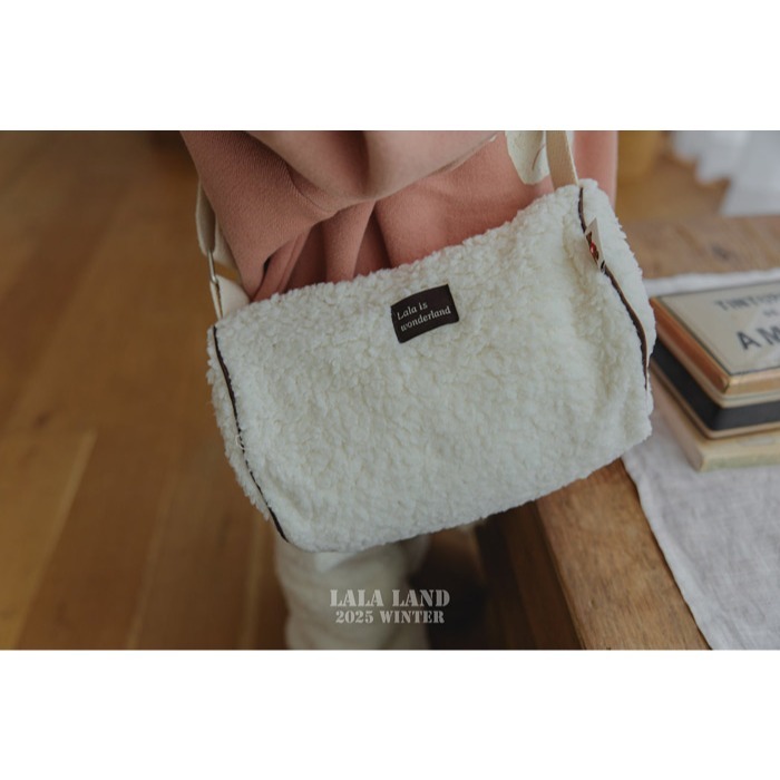 25冬 正韓 lalaland QQ 側背包 三色-細節圖6